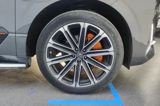 Changan Changan UNI-K Smart iDD Blue Whale iDD 1.5T 130km Premium type