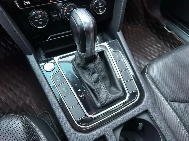 Volkswagen Volkswagen CC 380TSI Charm Edition Country VI