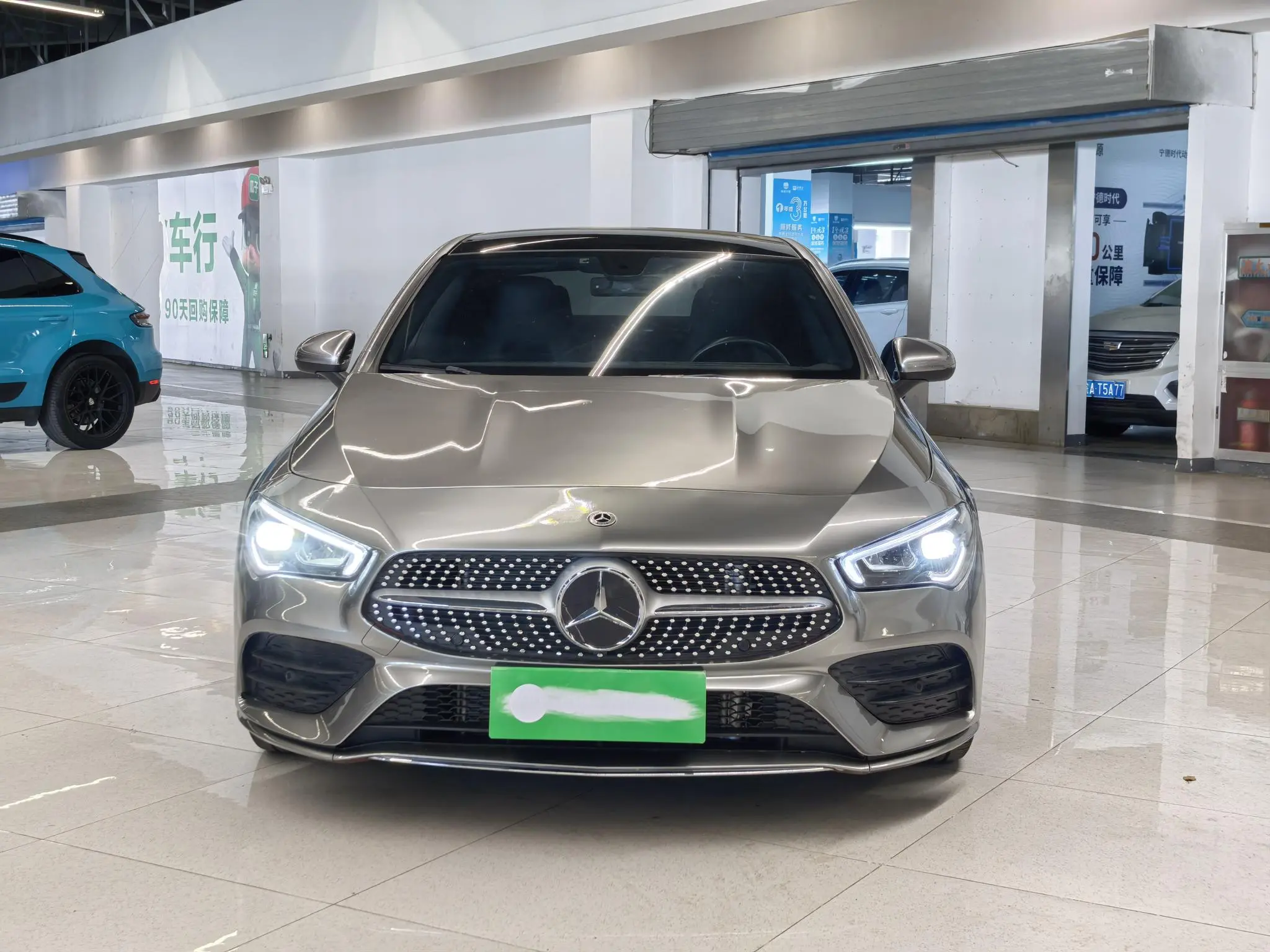 Mercedes-Benz Mercedes-Benz CLA CLA 200 four-door coupe