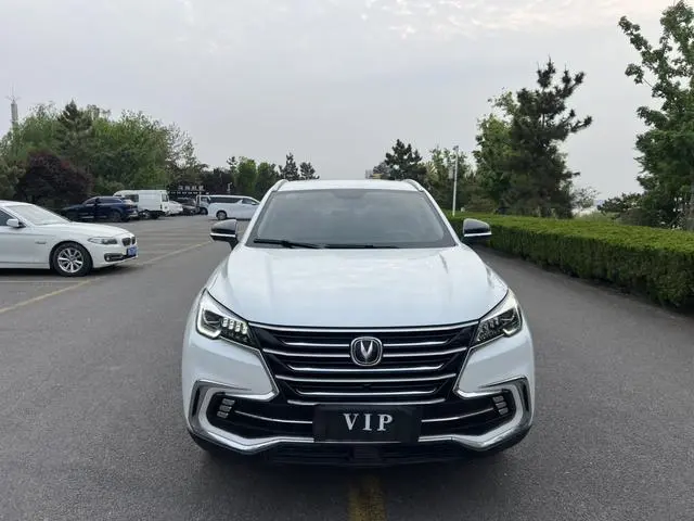 Changan Changan CS85 COUPE 1.5T dynamic version