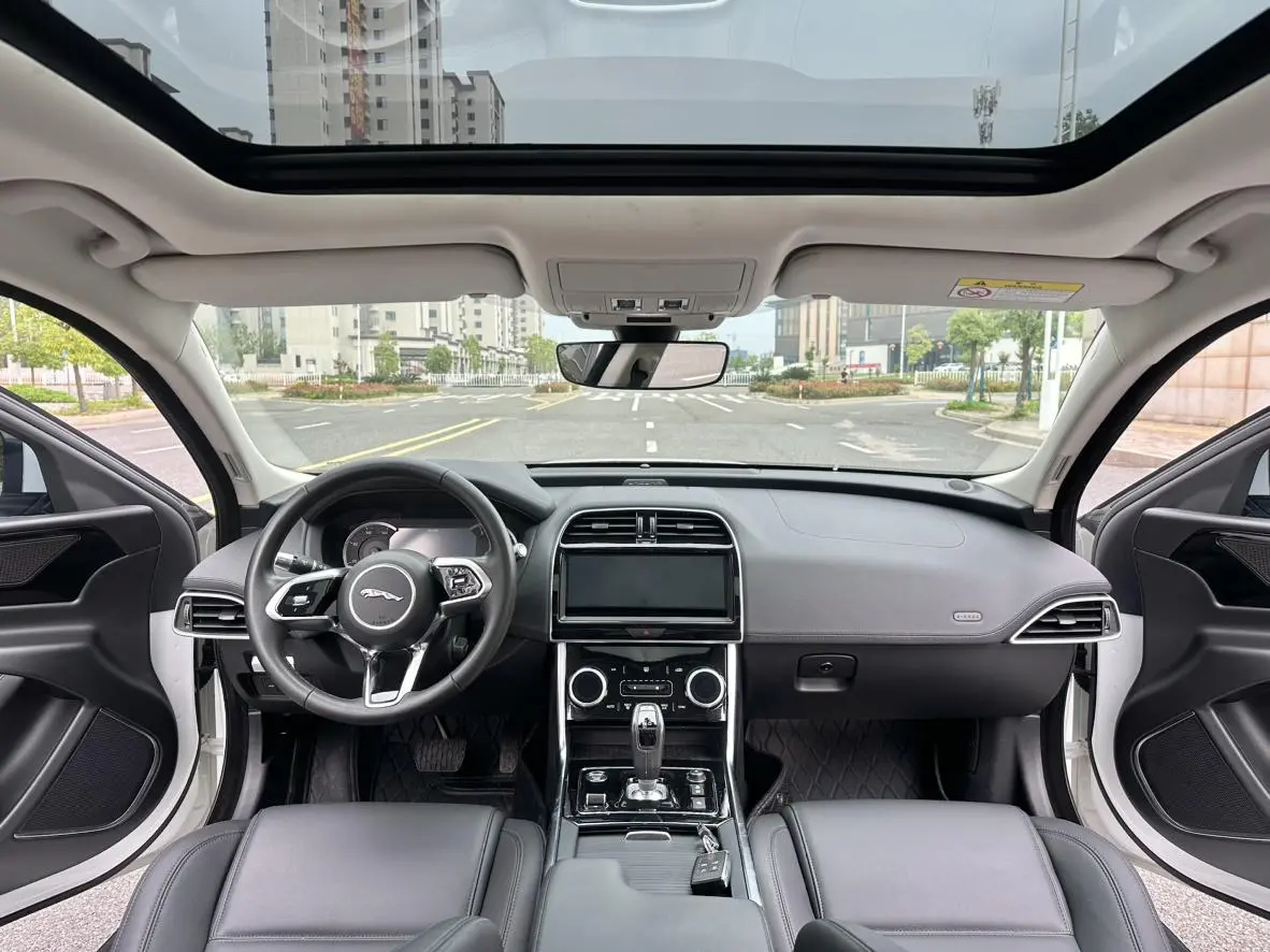 Jaguar Jaguar XEL 2.0T 200PS S Enterprising Elegant Version