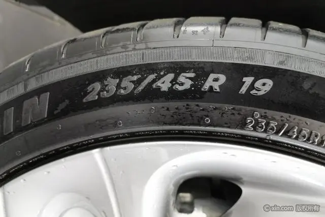Ora Euler Lightning Cat 555km Premium Edition
