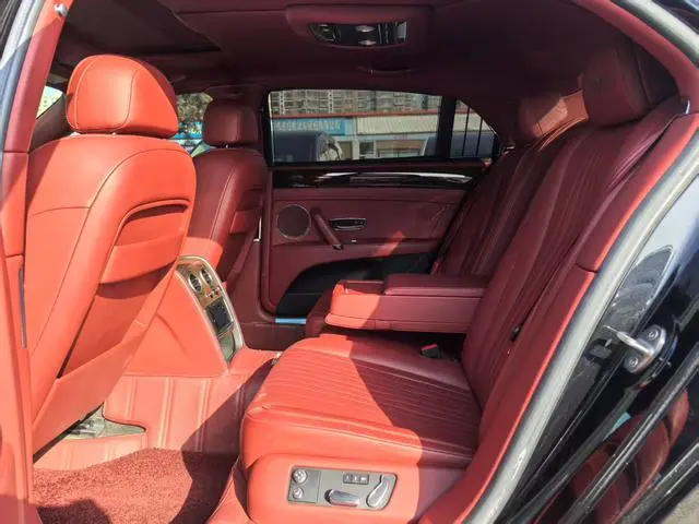 Bentley Flying 4.0T V8 Standard Edition