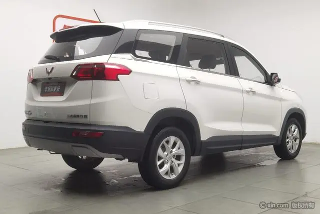 Wuling Wuling Hongguang S3 1.5L manual luxury country VI