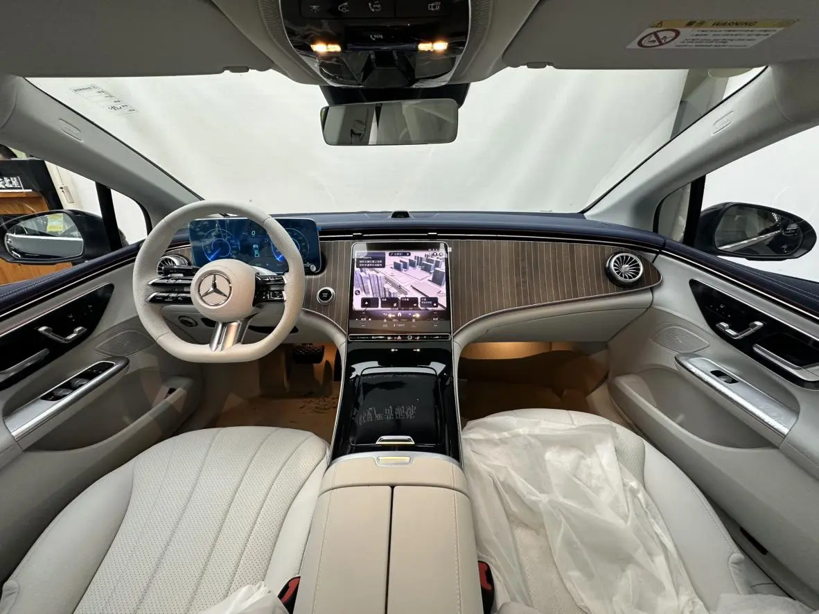 Mercedes-Benz Mercedes-Benz EQE EQE 500 4MATIC Pioneer Edition