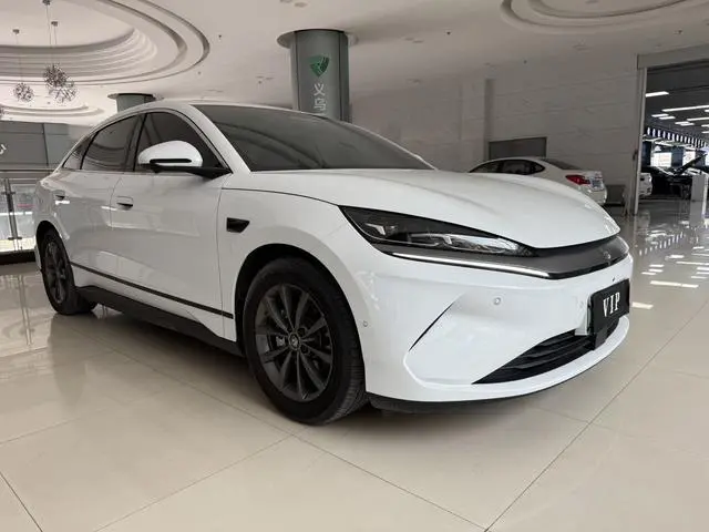 BYD Qin L EV 470KM leading type