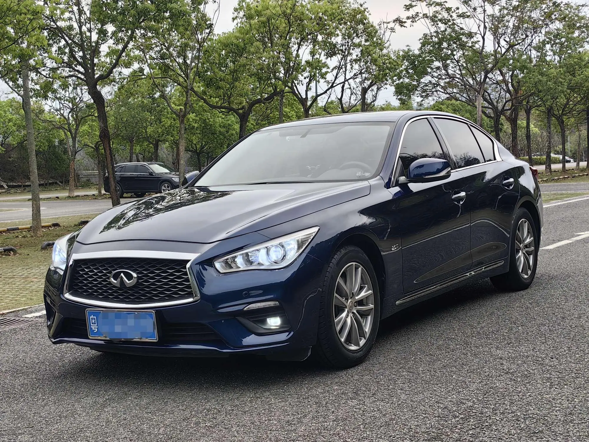 Infiniti Infiniti Q50L 2.0T Comfort Version Country VI