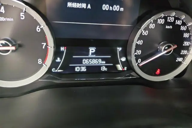 Honda Honda UR-V 240TURBO two-wheel drive classic version Country V