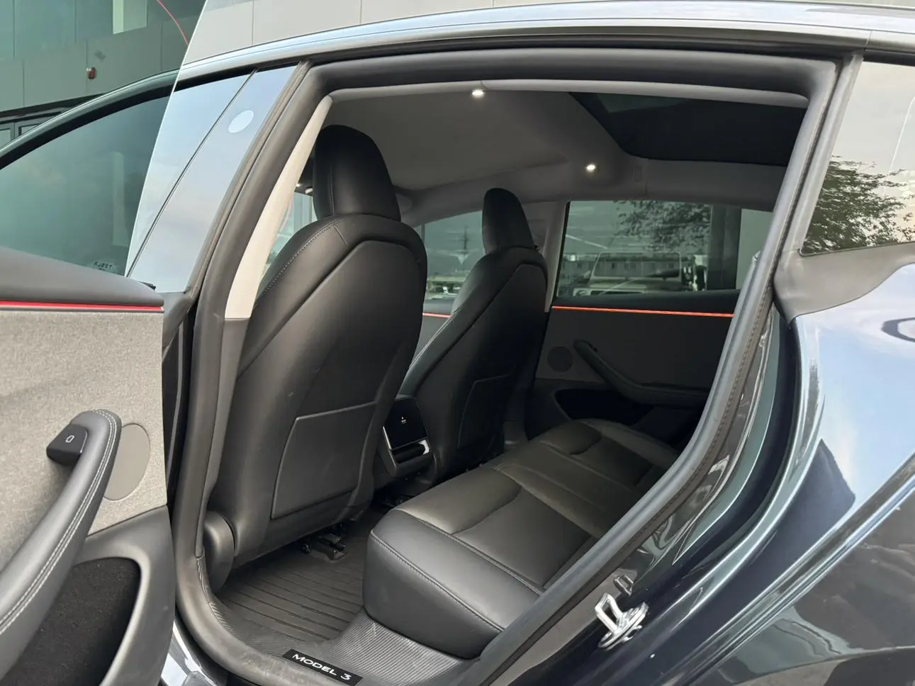 Tesla Model 3 Rear-wheel drive version