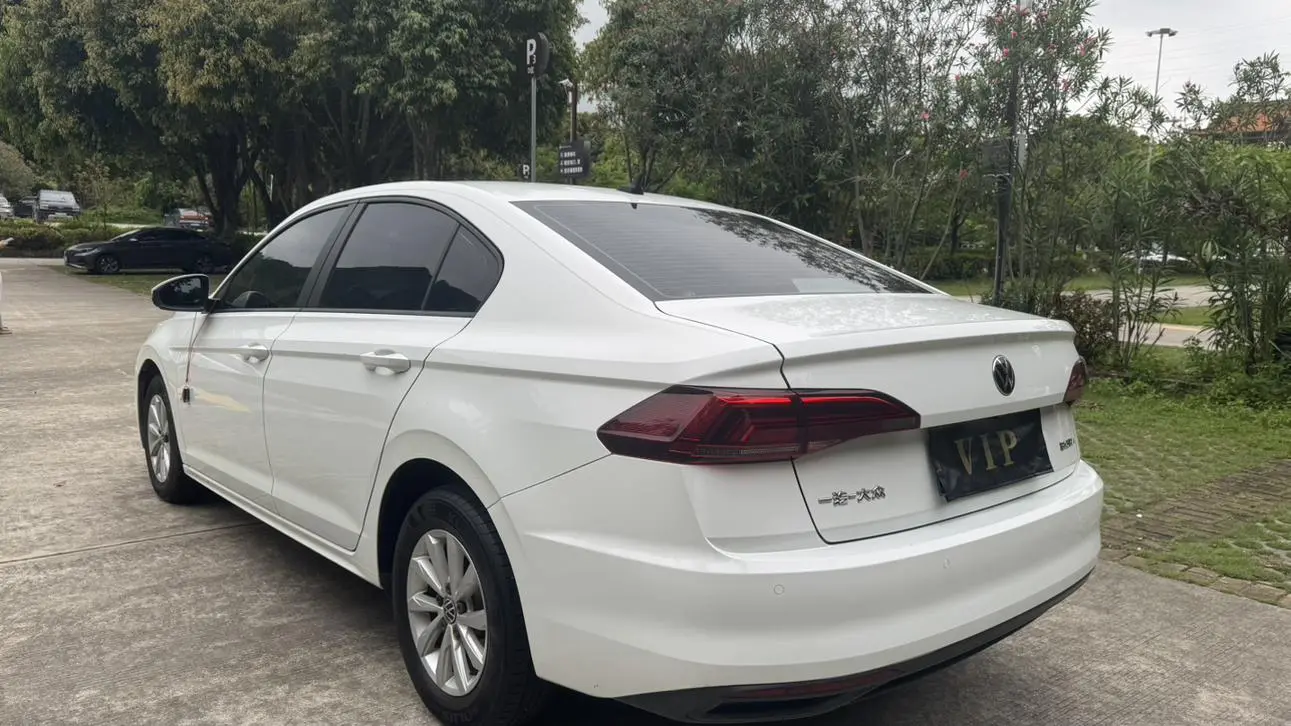 Volkswagen Bora 1.5L Automatic Elite Intelligent Version