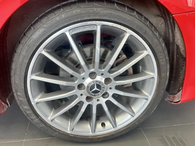 Mercedes-Benz Mercedes-Benz CLA CLA 220 4MATIC