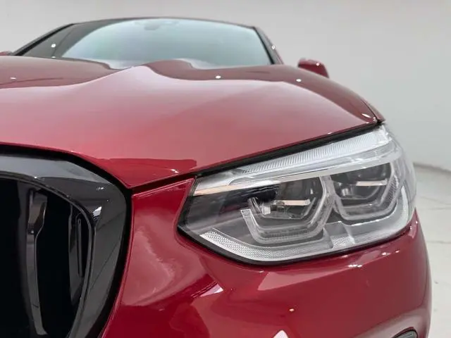 BMW BMW X4 xDrive25i M Sports Yao Ye Suit