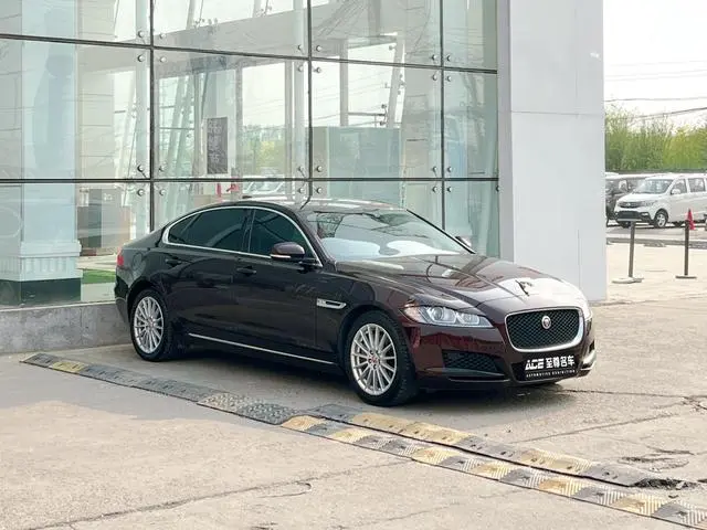 Jaguar Jaguar XFL 2.0T P200 two-wheel drive Elite Edition