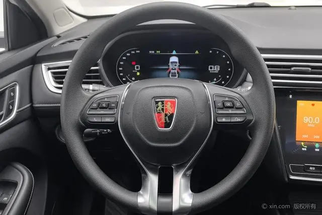 Roewe Roewe i5 1.5L automatic 4G Interconnection Linghao Ultimate Edition