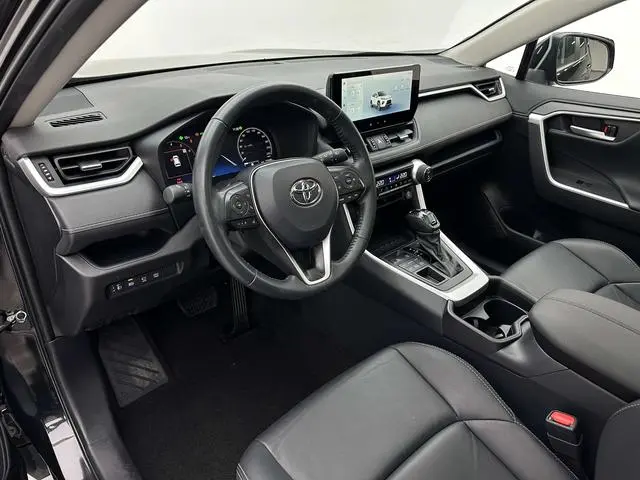 TOYOTA Wilanda 2.0L four-wheel drive Luxury PLUS edition
