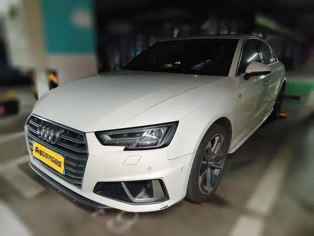 Audi Audi A4L 40 TFSI sporty Country VI