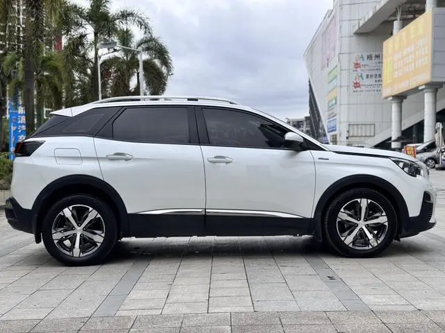 Peugeot Peugeot 4008 350THP Comfort Edition