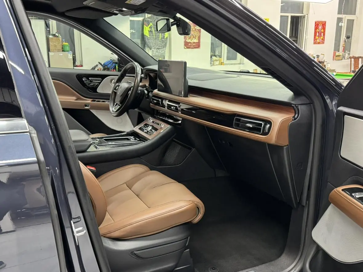 Lincoln Flying home 3.0T V6 four-wheel drive Executive Edition