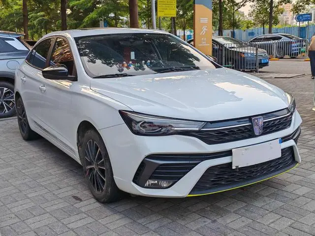 Roewe Roewe i5 1.5L CVT Platinum edition