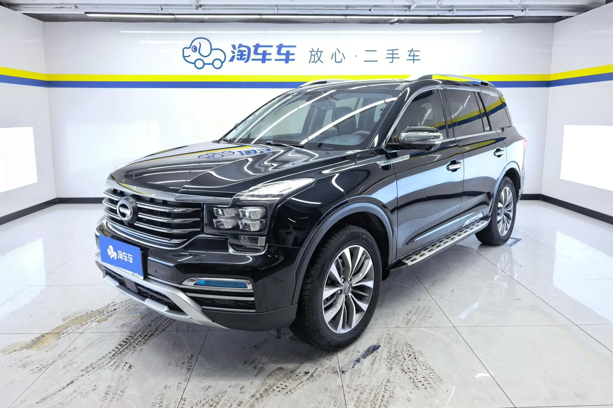 GAC Trumpchi GS8 320T two-wheel drive luxury Zhilian Edition 7 seats