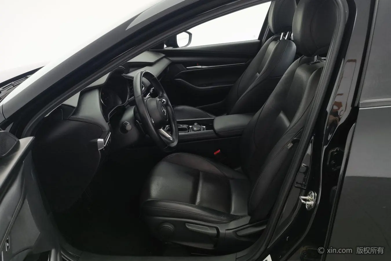 Mazda Mazda 3 Angkesaila 2.0L automatic quality elegant version