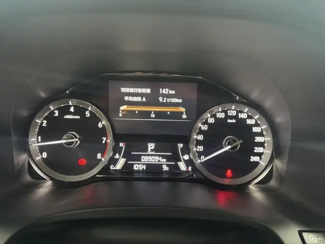 Honda Honda UR-V 240TURBO two-wheel drive deluxe edition Country V