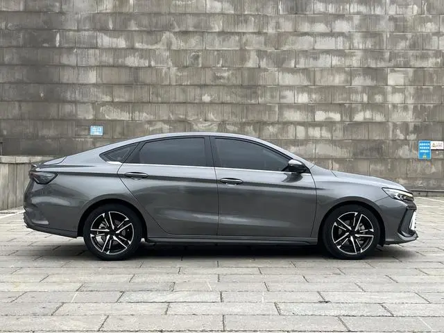 Geely Binrui Binrui COOL 1.5T DCT switch Version