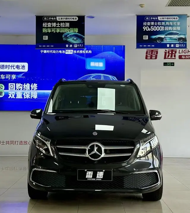 Mercedes-Benz Mercedes-Benz V-class V 260 Premium Edition