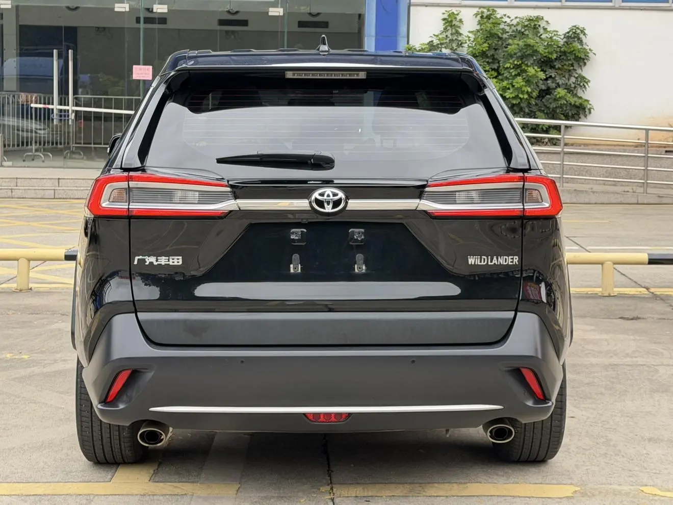TOYOTA Wilanda 2.0L two-wheel drive luxury PLUS edition