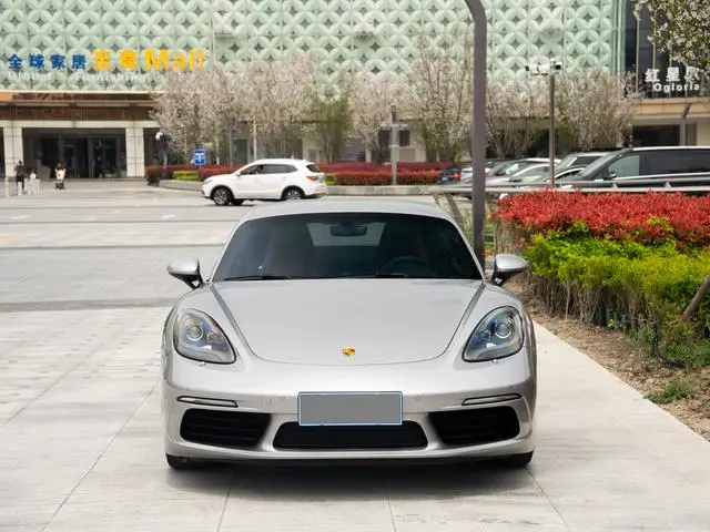 Porsche Porsche 718 Cayman 2.0T
