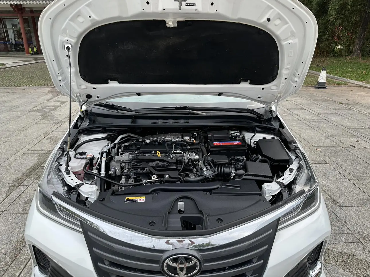 TOYOTA Asian lion 2.0L Deluxe Edition