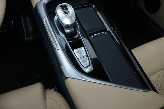 VOYAH Lan Tu FREE Four-wheel drive, long battery life, pure electric version
