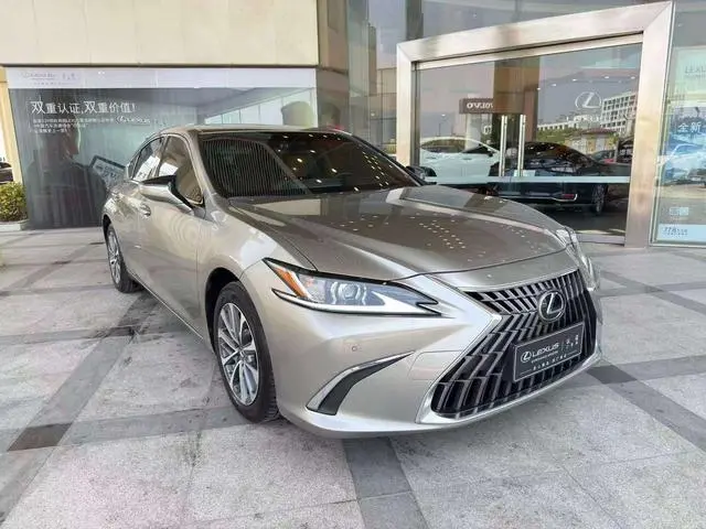 Lexus Lexus ES 200 Excellent Edition