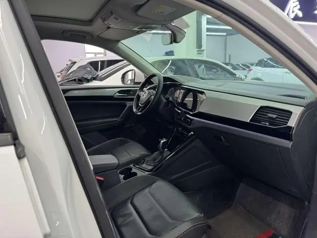 Volkswagen Tanyue 280TSI two-wheel drive luxury Smart edition