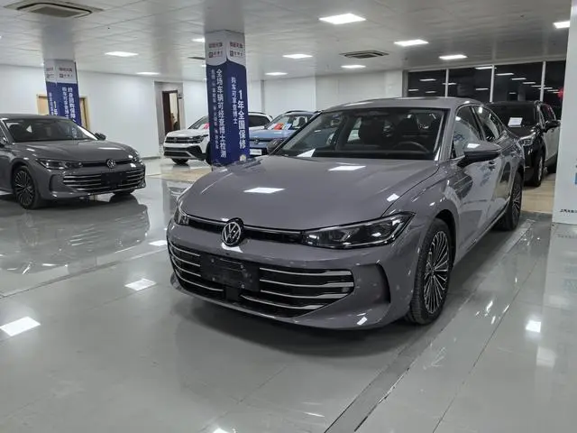 Volkswagen Passat Pro 380TSI Dragon Edition