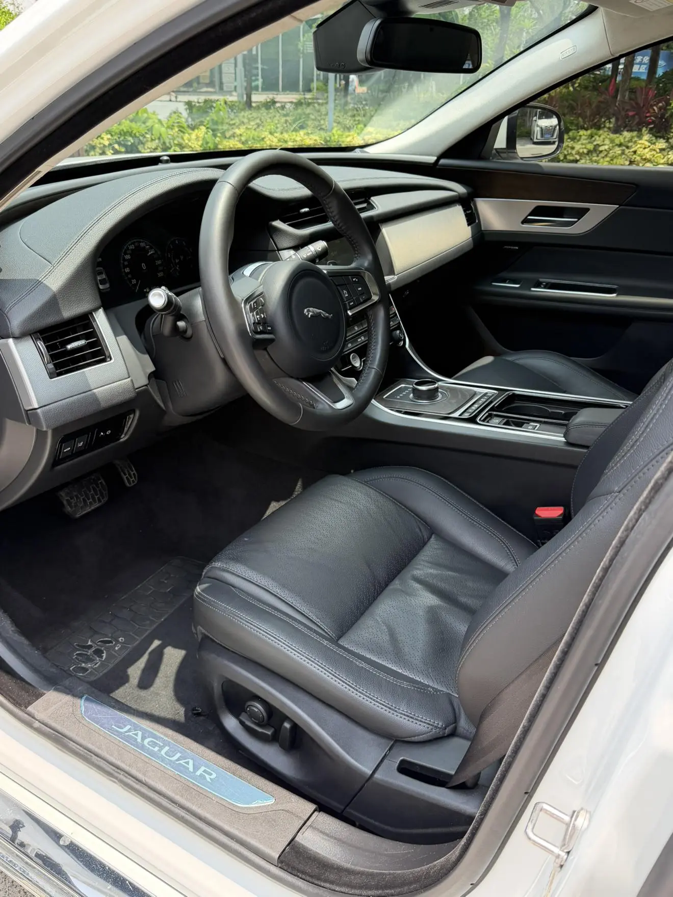 Jaguar Jaguar XFL 2.0T P250 four-wheel drive Exclusive Edition