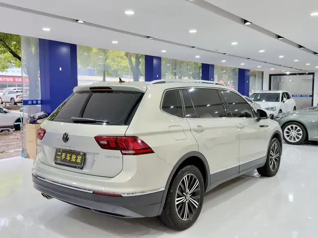 Volkswagen Tiguan L 330TSI automatic two-wheel drive Smart edition