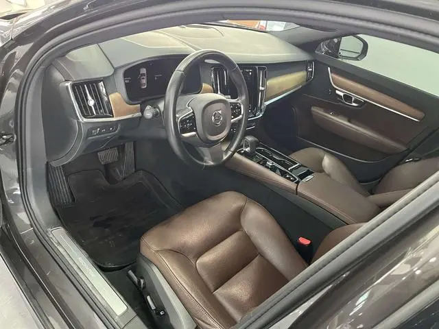 Volvo Volvo S90 PHEV T8 E-drive Hybrid Zhiyi Deluxe Edition