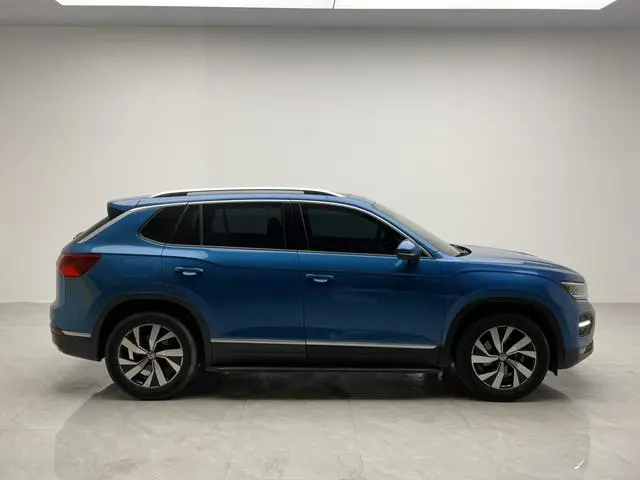 Volkswagen Tanyue 330TSI two-wheel drive luxury country V