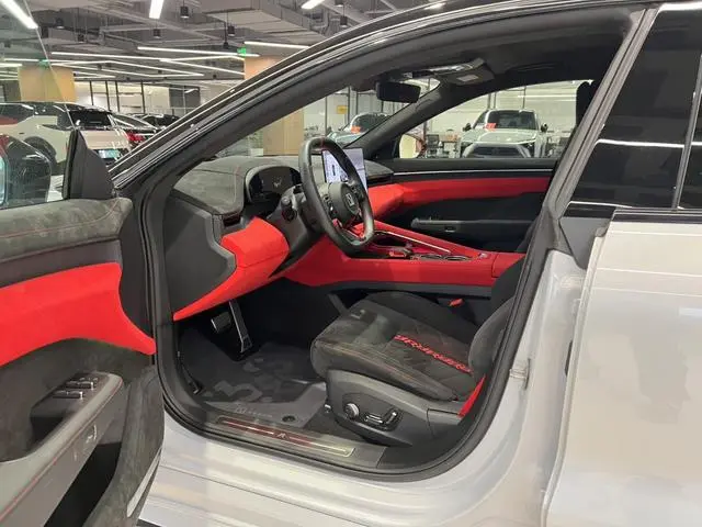 ZEEKR ZEEKR 001 FR 100kWh four-wheel drive