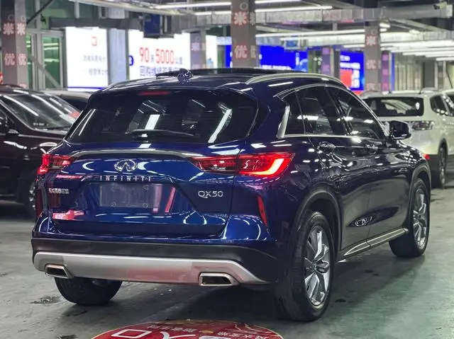 Infiniti Infiniti QX50 2.0T two-wheel drive fashion version