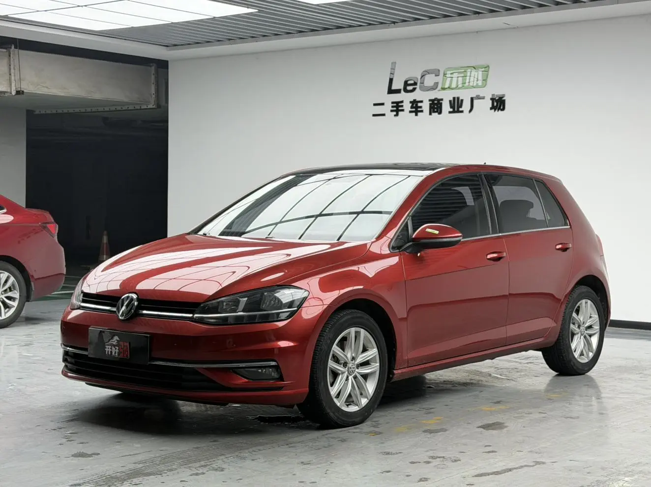 Volkswagen golf 1.6L automatic comfort type country V