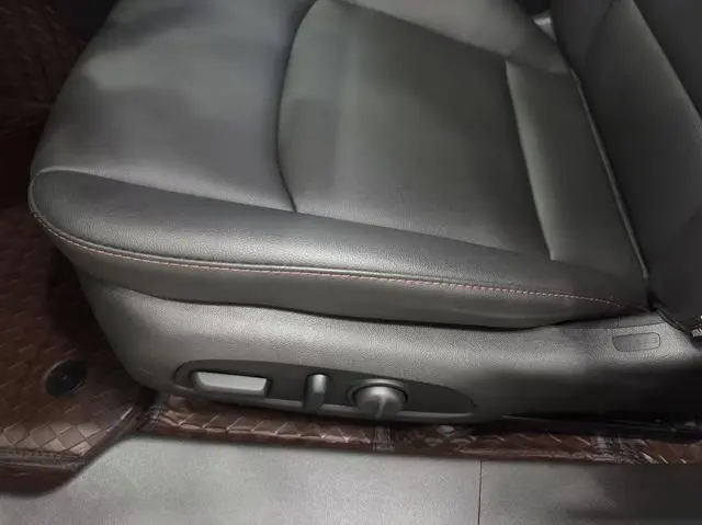 Chevrolet Mai Ruibao XL Redline 550T automatic sharp version