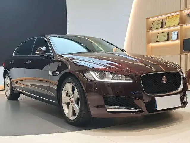 Jaguar Jaguar XFL 2.0T P200 two-wheel drive Elite Edition