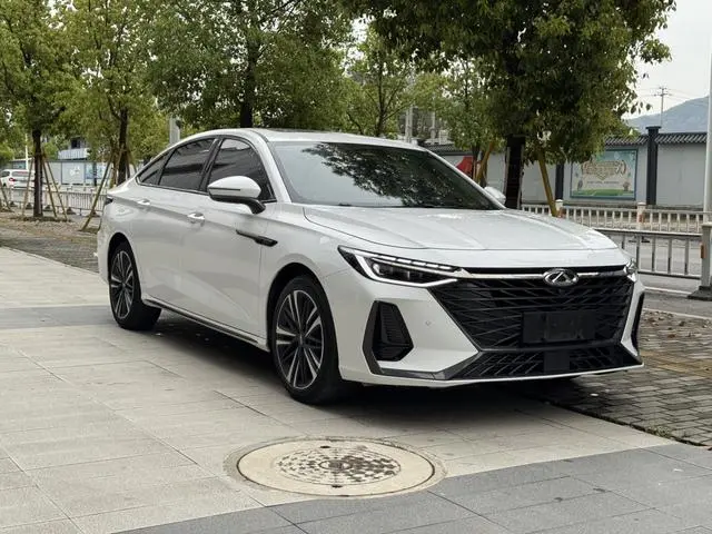 Chery Fulwin Arrizo 8 High-energy version 2.0T DCT royal