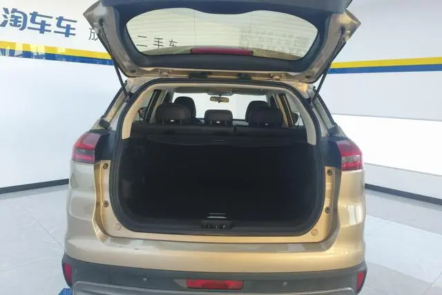 Geely Boyue 1.8TD automatic two-wheel drive intelligent 4G connected version