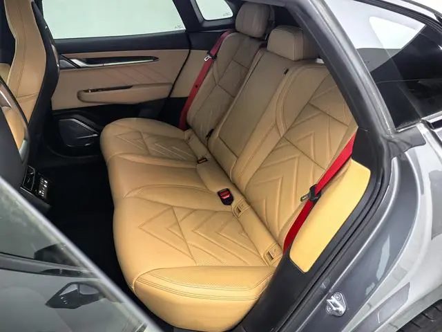 ZEEKR ZEEKR 001 ME version 100kWh four-wheel drive