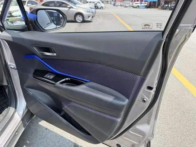 TOYOTA IZOA 2.0L Yichi Edition Country VI