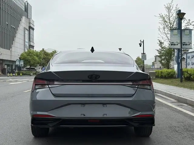 Hyundai Elantra 1.5L CVT GLX Elite Edition