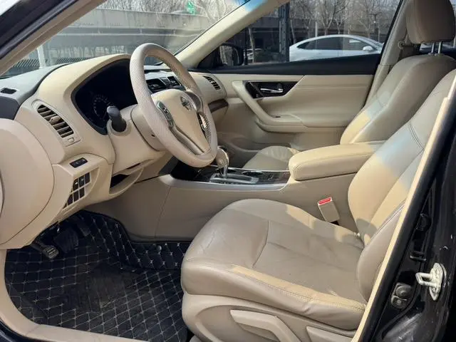 Nissan Teana Facelift 2.0 L XL Comfort Edition